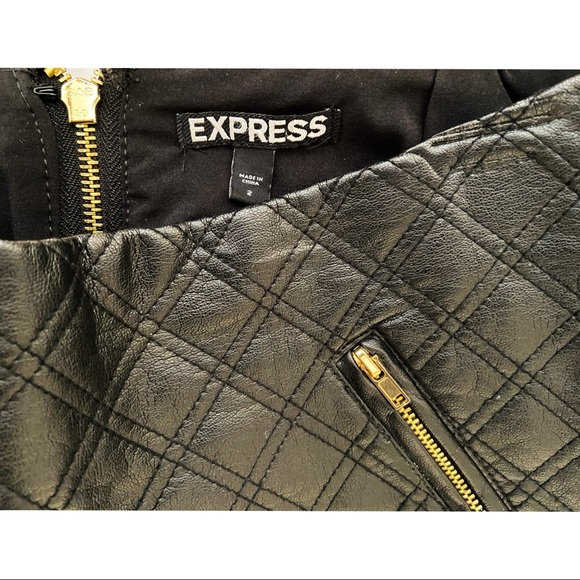 EXPRESS CROSS-STITCH MINI SKIRT - Picture 3 of 3